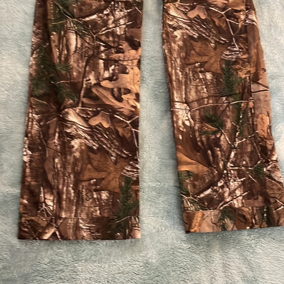 Under Armor camp hunting pants - Picture 5 of 5